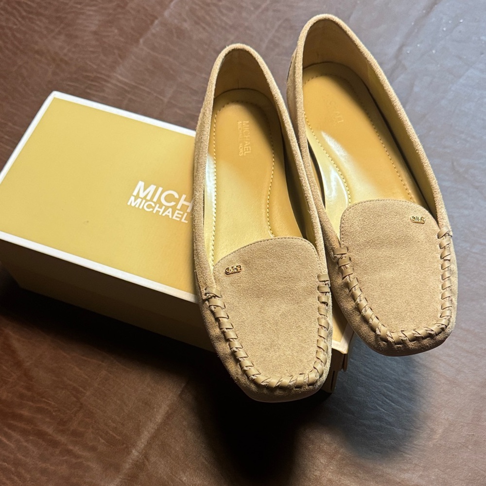 Michael Kors Beige Suede Loafers for Women